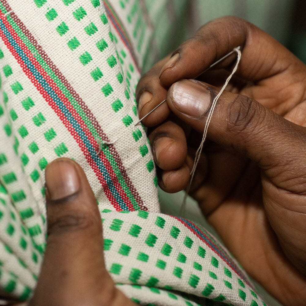 Reversible Check Weave Cropped Vest - Streetwear Style with Handwoven Check Pattern