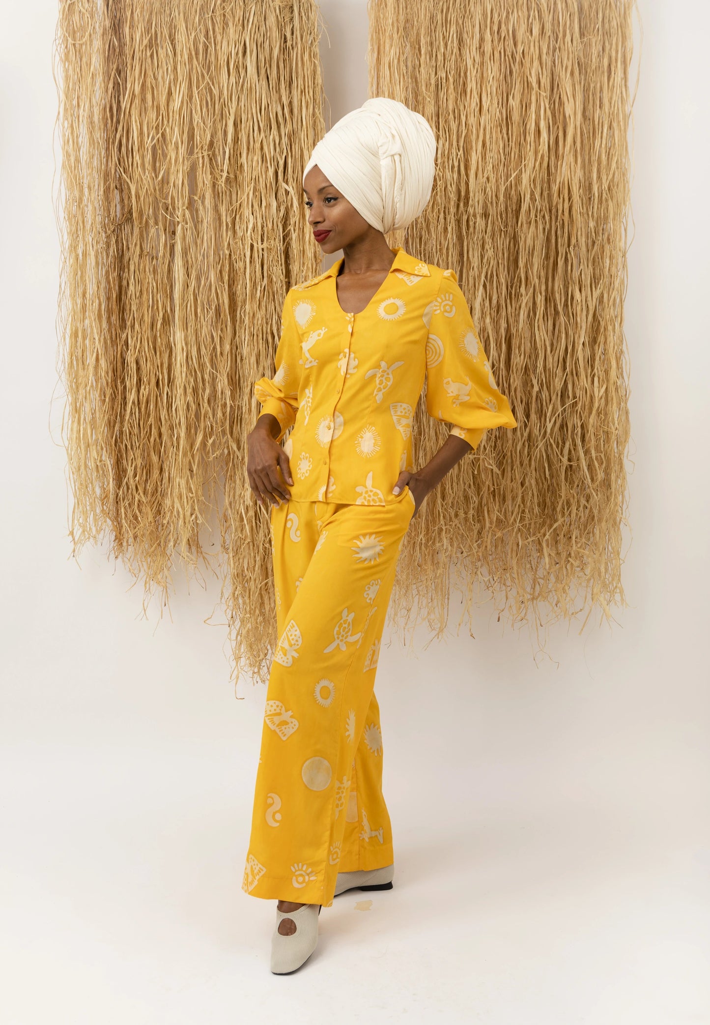 Classic Wide Pants Yellow LaurenceAirline
