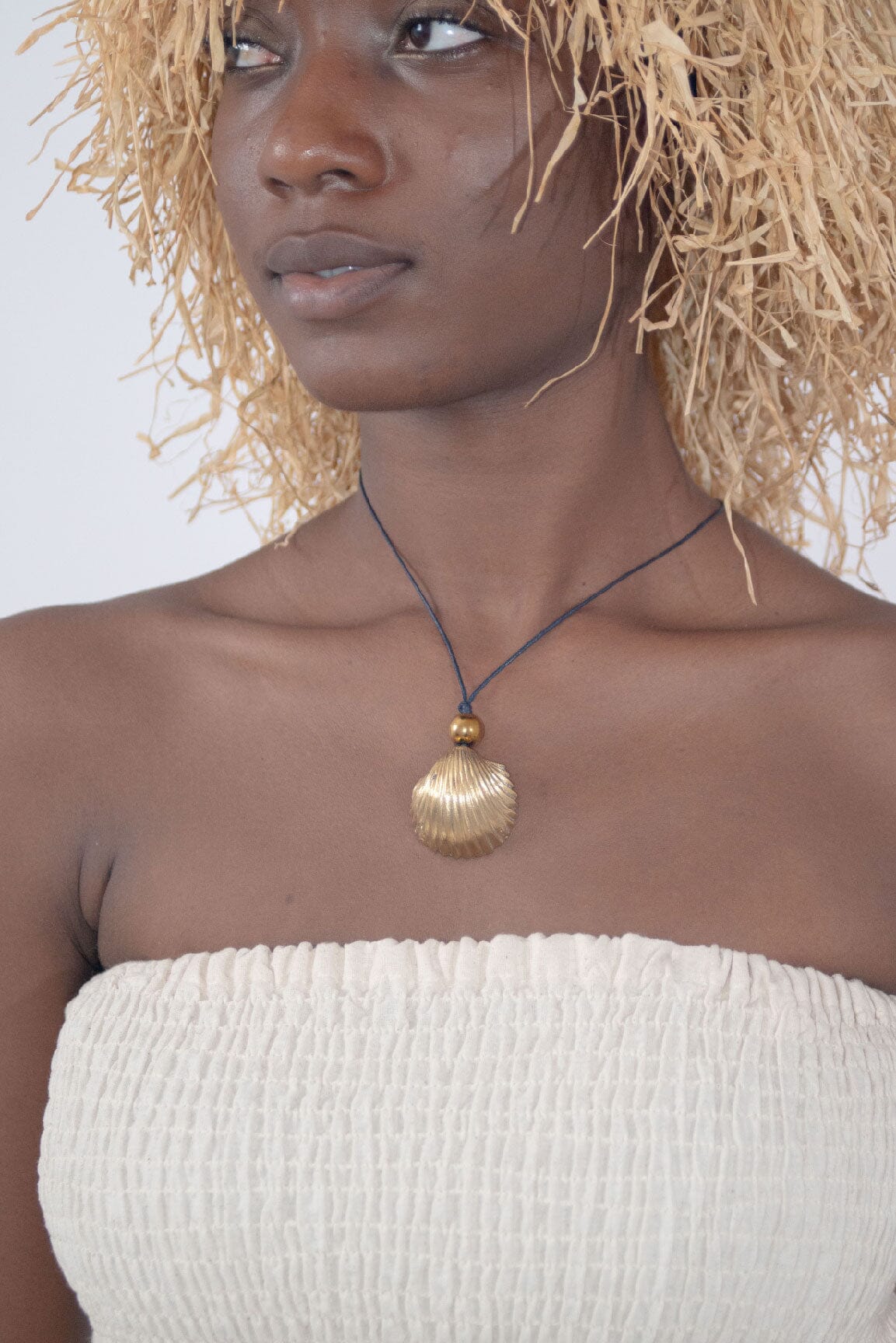 NECKLACE COQUILLAGE LaurenceAirline