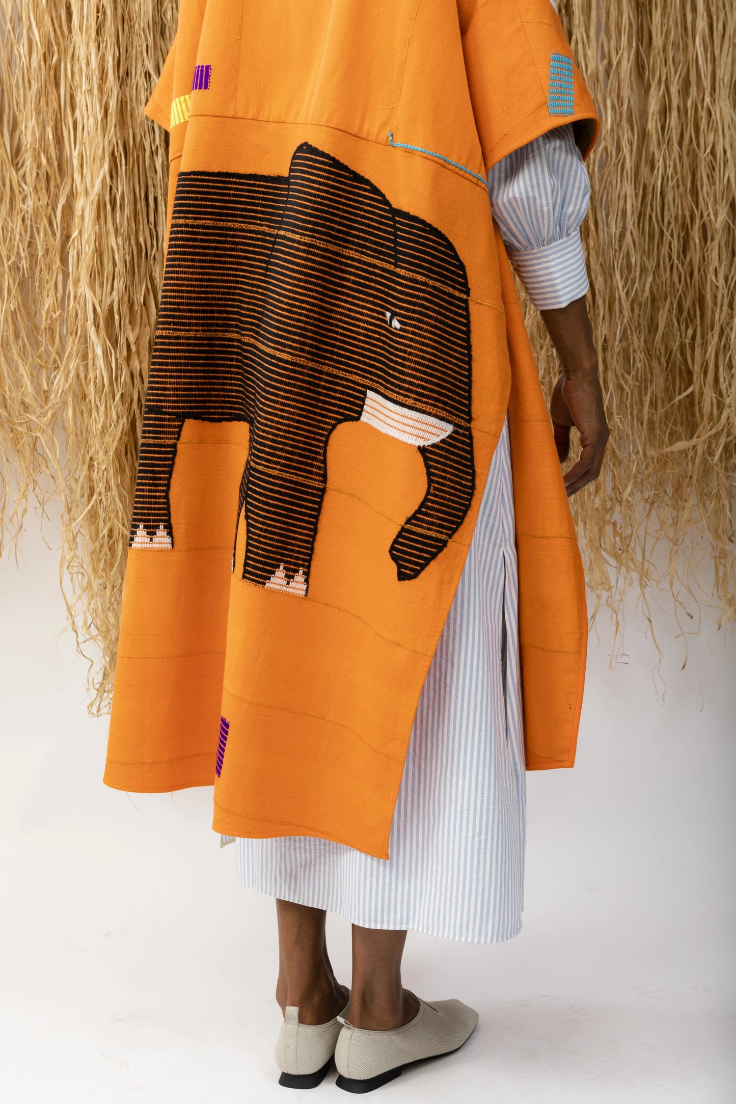 Poncho Cubano - Elephant design New LaurenceAirline Womens