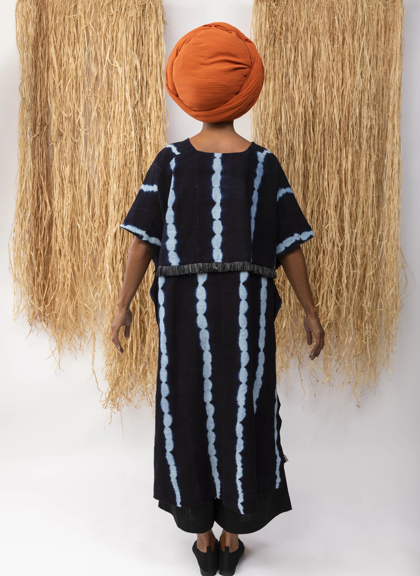 Poncho Cubano - Indigo LaurenceAirline