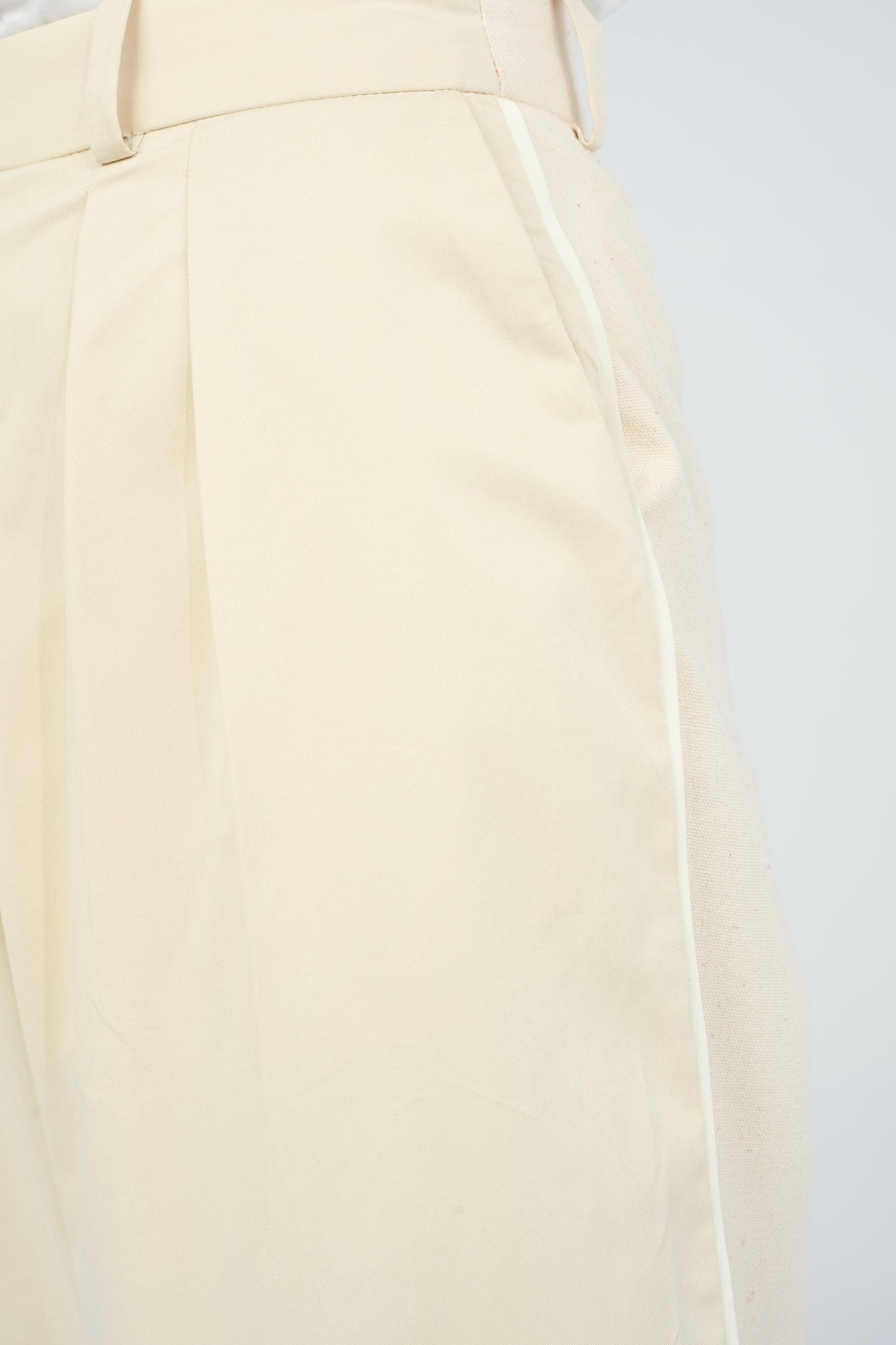 Stripe Seam Carrot Pants • Ecru Trousers New LaurenceAirline