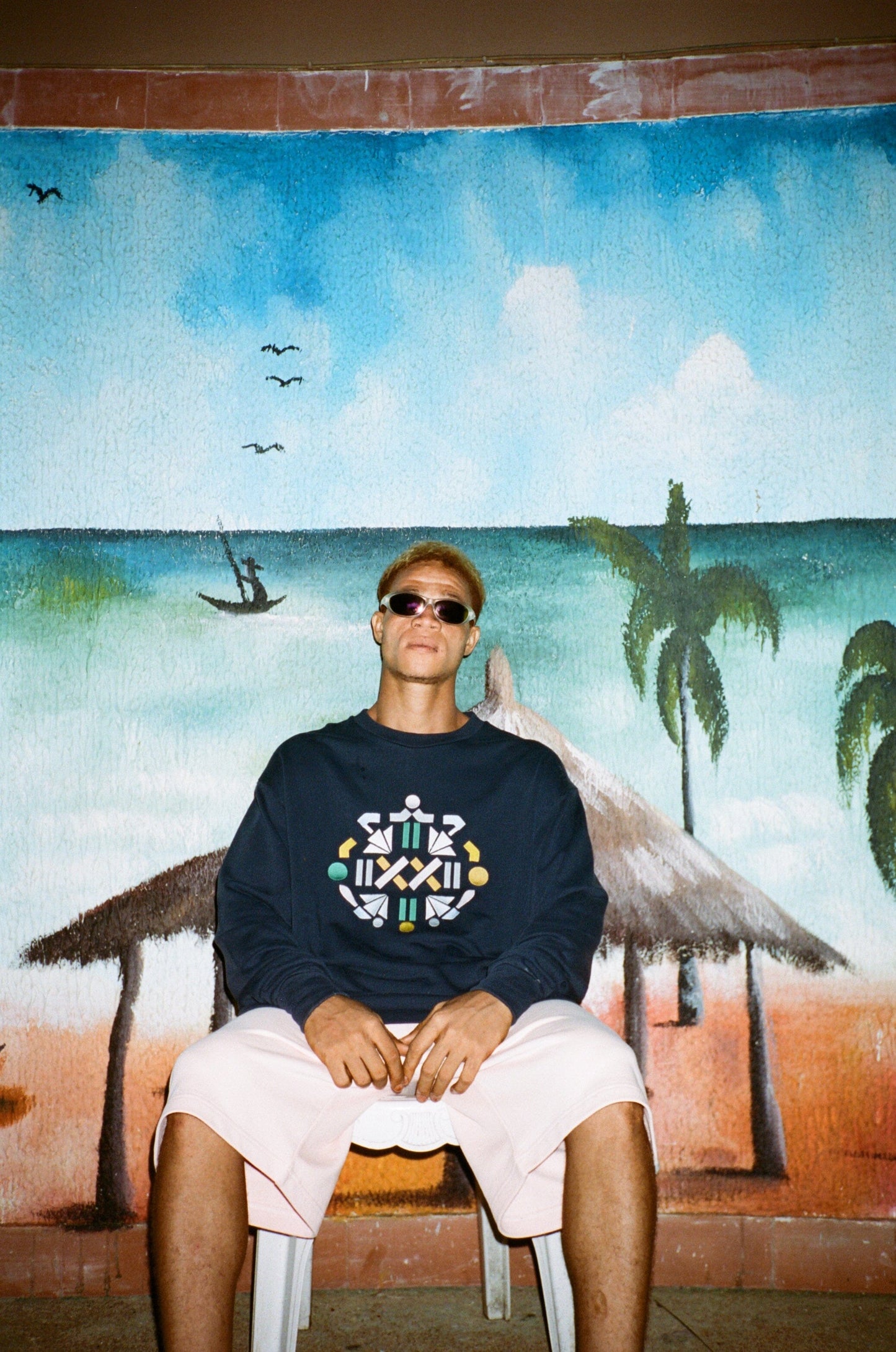 Paradis - Navy Sweatshirt LaurenceAirline