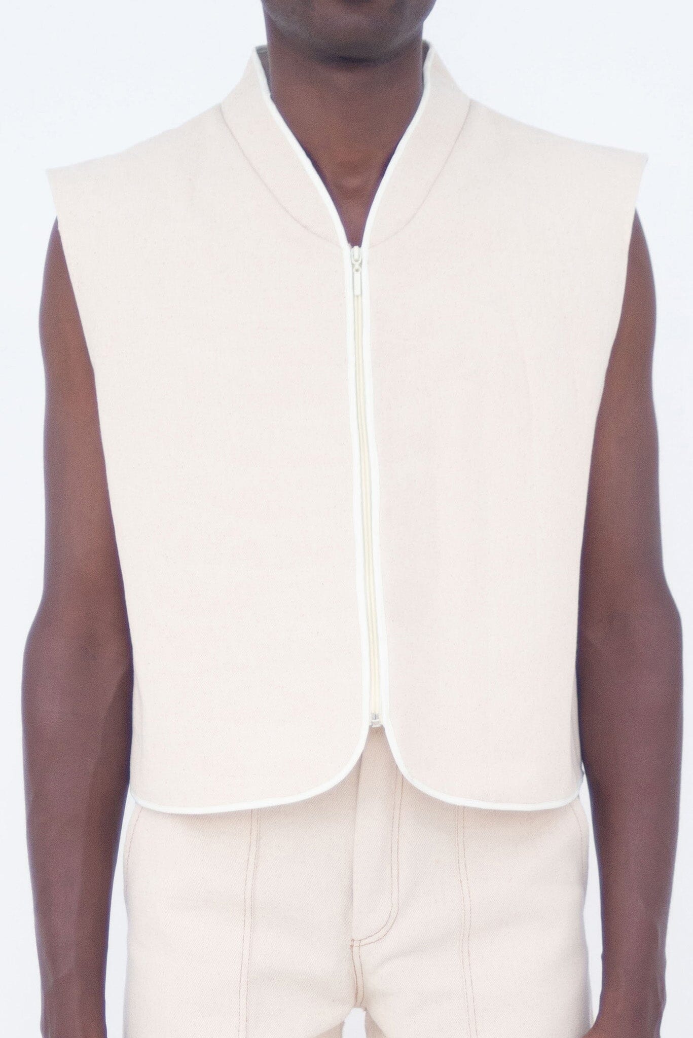PUFFER VEST SHORT IVOIRY LaurenceAirline 